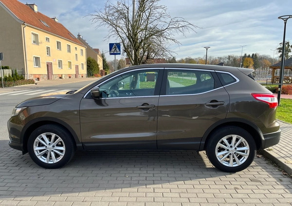 Nissan Qashqai cena 48800 przebieg: 102112, rok produkcji 2014 z Kętrzyn małe 704